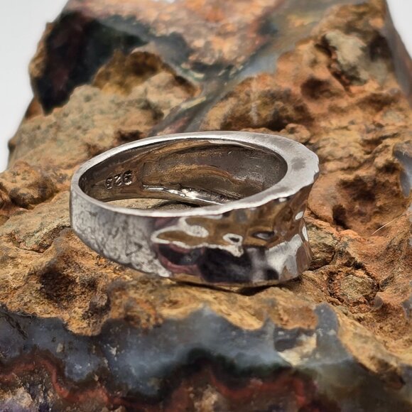 VTG Sterling Silver 925 Hammered Textured Concaved Band Ring Size 8 Tapered 4.2g - Picture 5 of 8